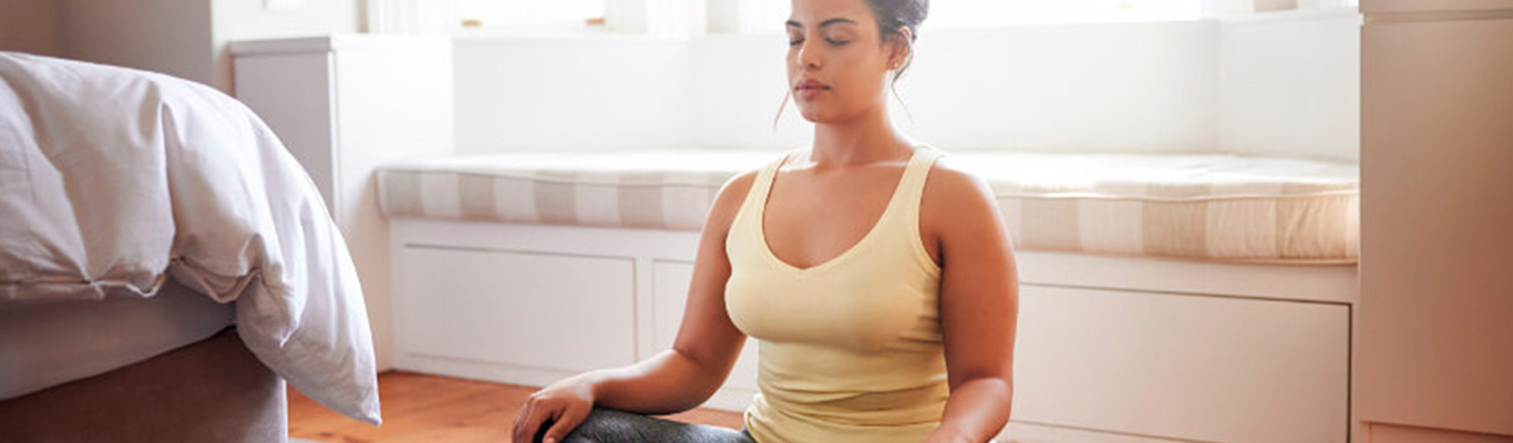 Yoga para aliviar dolores menstruales